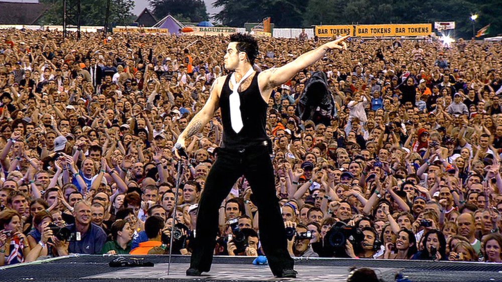 Robbie Williams Live At Knebworth - Robbie Williams Live At Knebworth