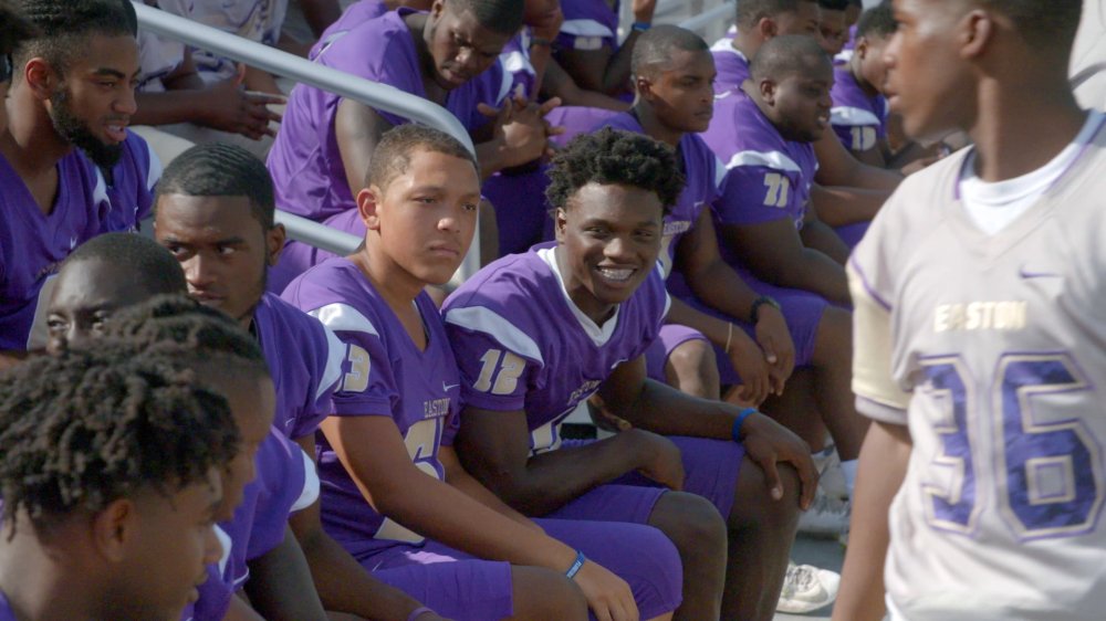 Tuyển Thủ Ngôi Sao (Mùa 3) - Qb1: Beyond The Lights (Season 3)