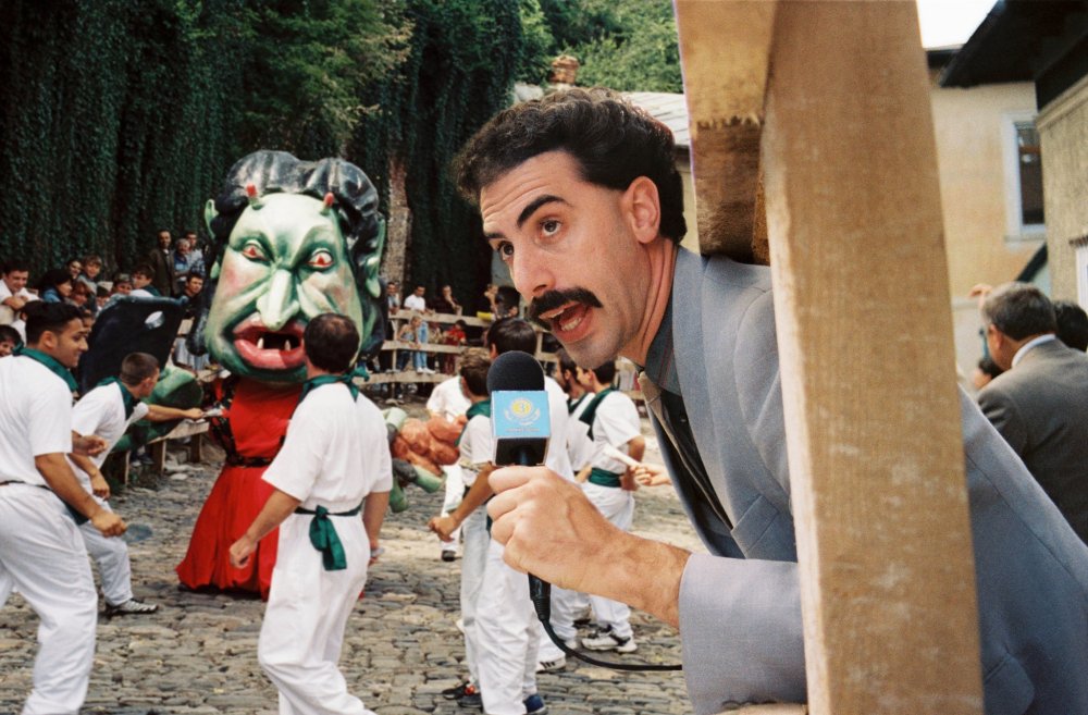 Tay Phóng Viên Kỳ Quái - Borat: Cultural Learnings Of America For Make Benefit Glorious Nation Of Kazakhstan
