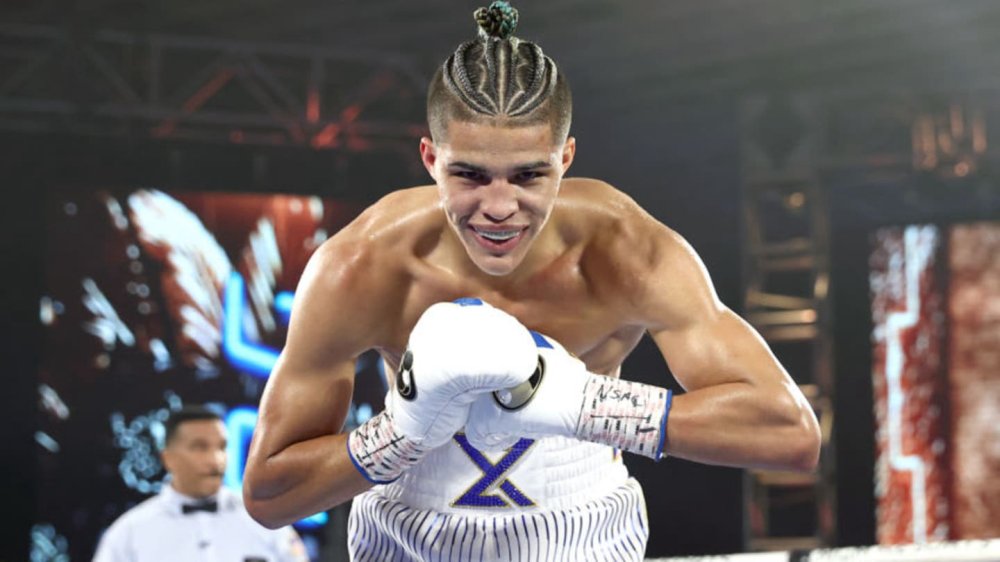 Võ Sĩ Trẻ - Young Boxer