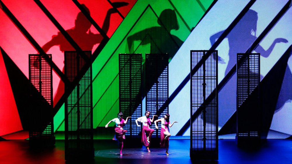 Perfume: Reframe – Hòa Nhạc Qua Màn Ảnh - Reframe Theater Experience With You