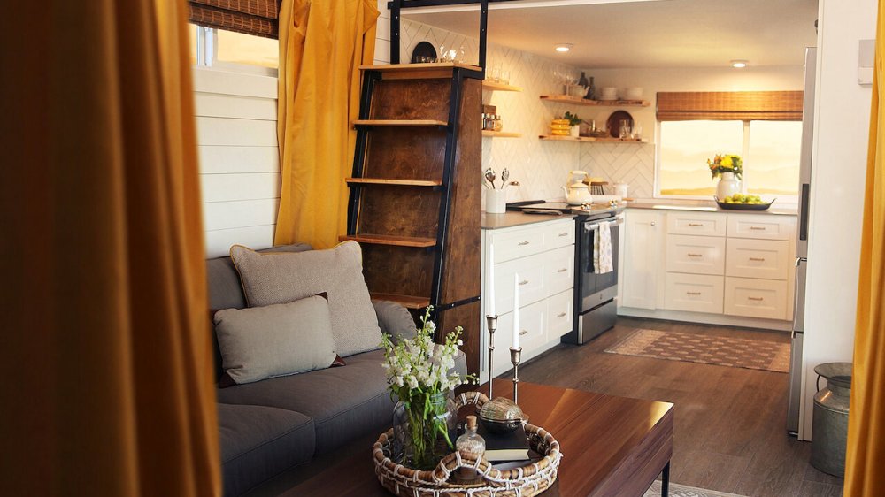 Những Ngôi Nhà Tí Hon Trên Đất Mỹ (Phần 2) - Tiny House Nation (Season 2)
