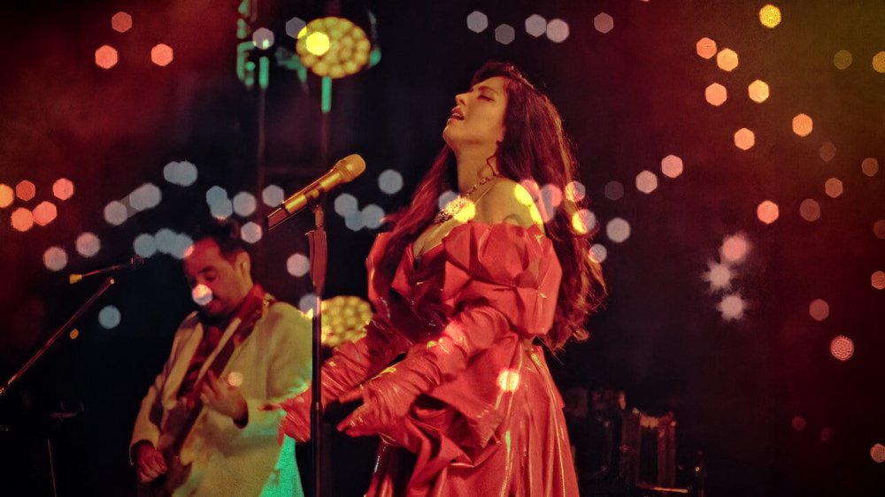 Mon Laferte, Te Amo - Mon Laferte, I Love You