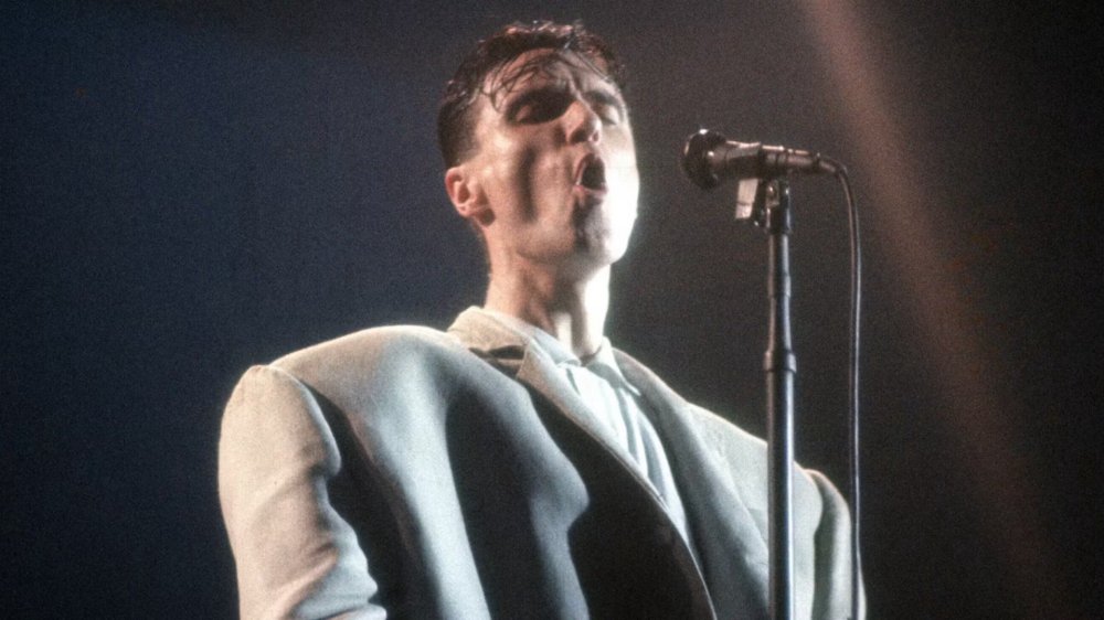 Đừng Có Ý Nghĩa Nữa - Stop Making Sense